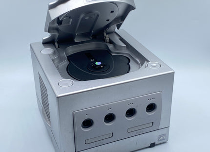 Nintendo Gamecube silber top Zustand mit Controller und allen Kabeln DOL-001(EUR)